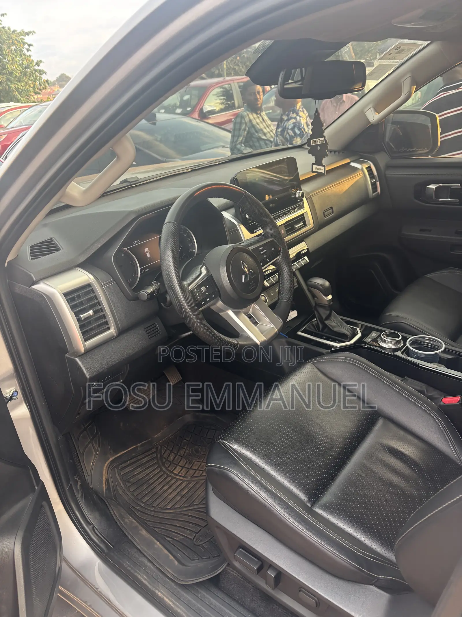Mitsubishi L200 2024 Silver