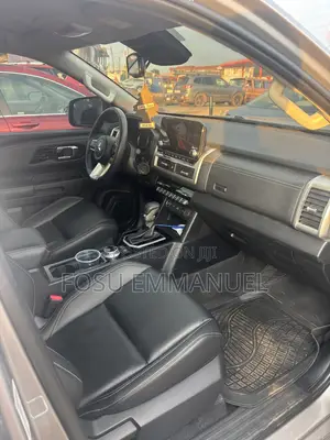 Mitsubishi L200 2024 Silver