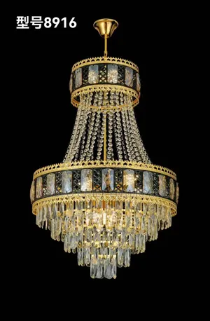 Chandelier Medium