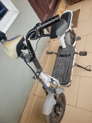 Motorcycle 2022 White
