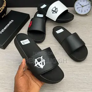 Men’s Slippers
