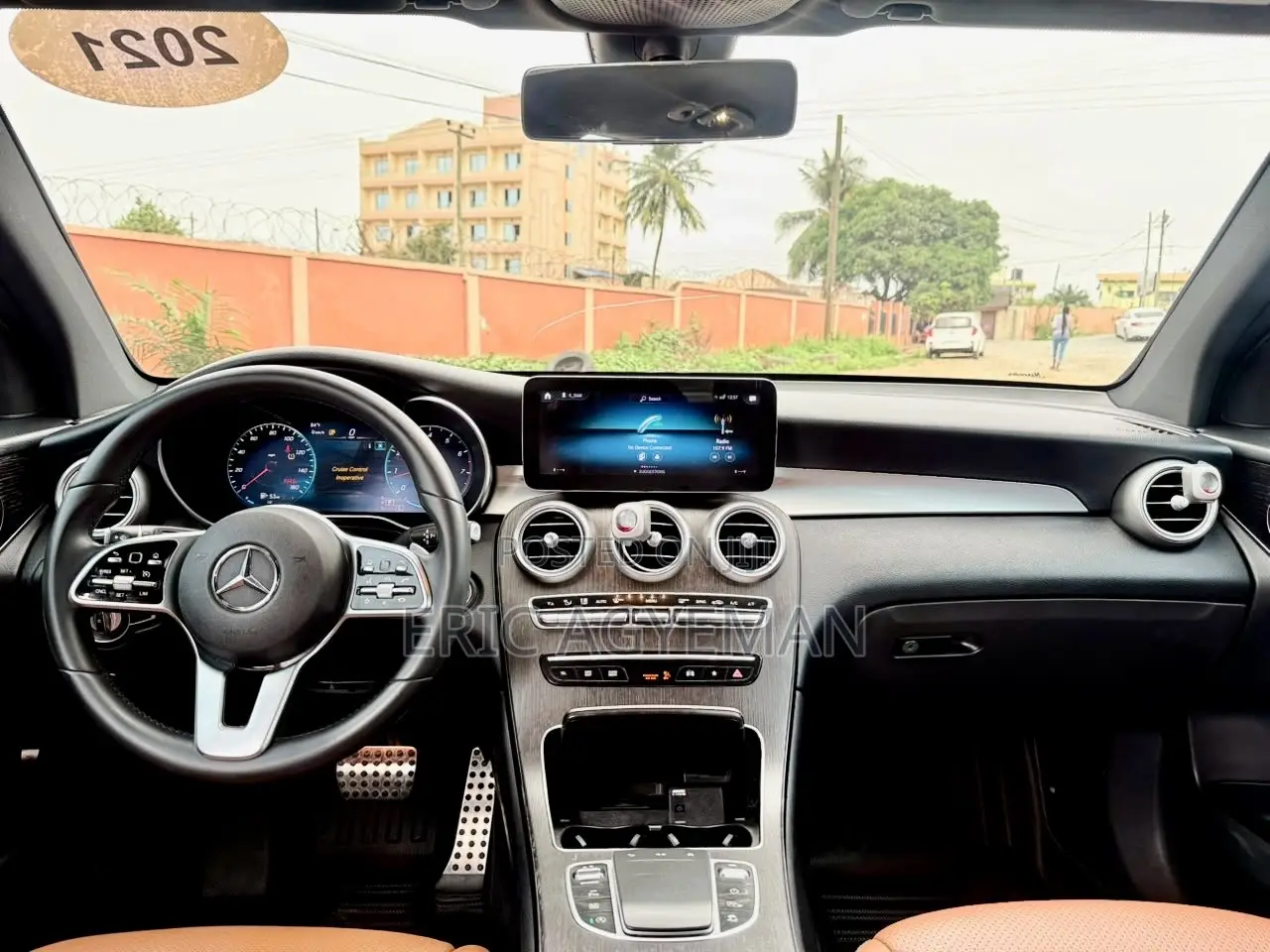 Mercedes-Benz GLC-Class 2021 Red