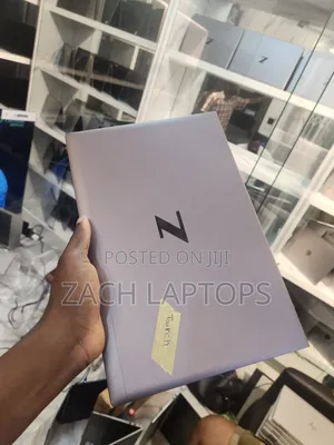 Laptop HP ZBook Firefly 14 G7 8GB Intel Core i7 SSD 256GB