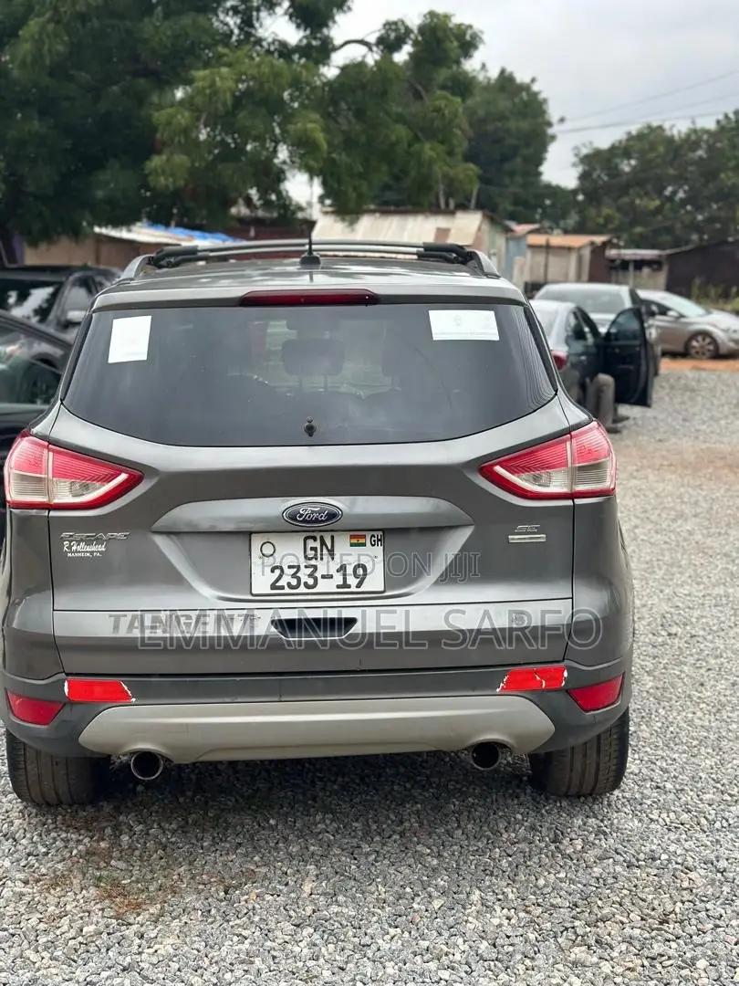 Ford Escape SE 4dr SUV (1.6L 4cyl Turbo 6A) 2014 Gray