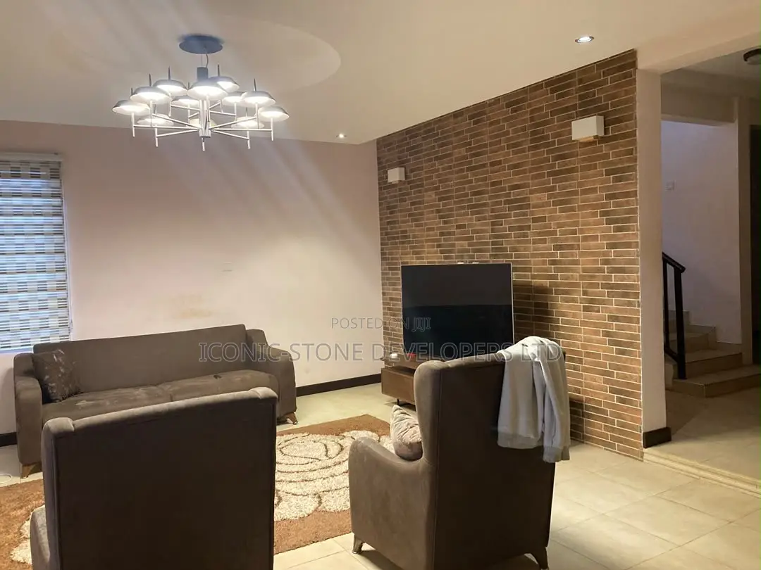 4bdrm House in Lakeside Comm 5 for rent