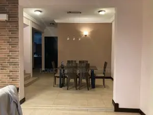 4bdrm House in Lakeside Comm 5 for rent