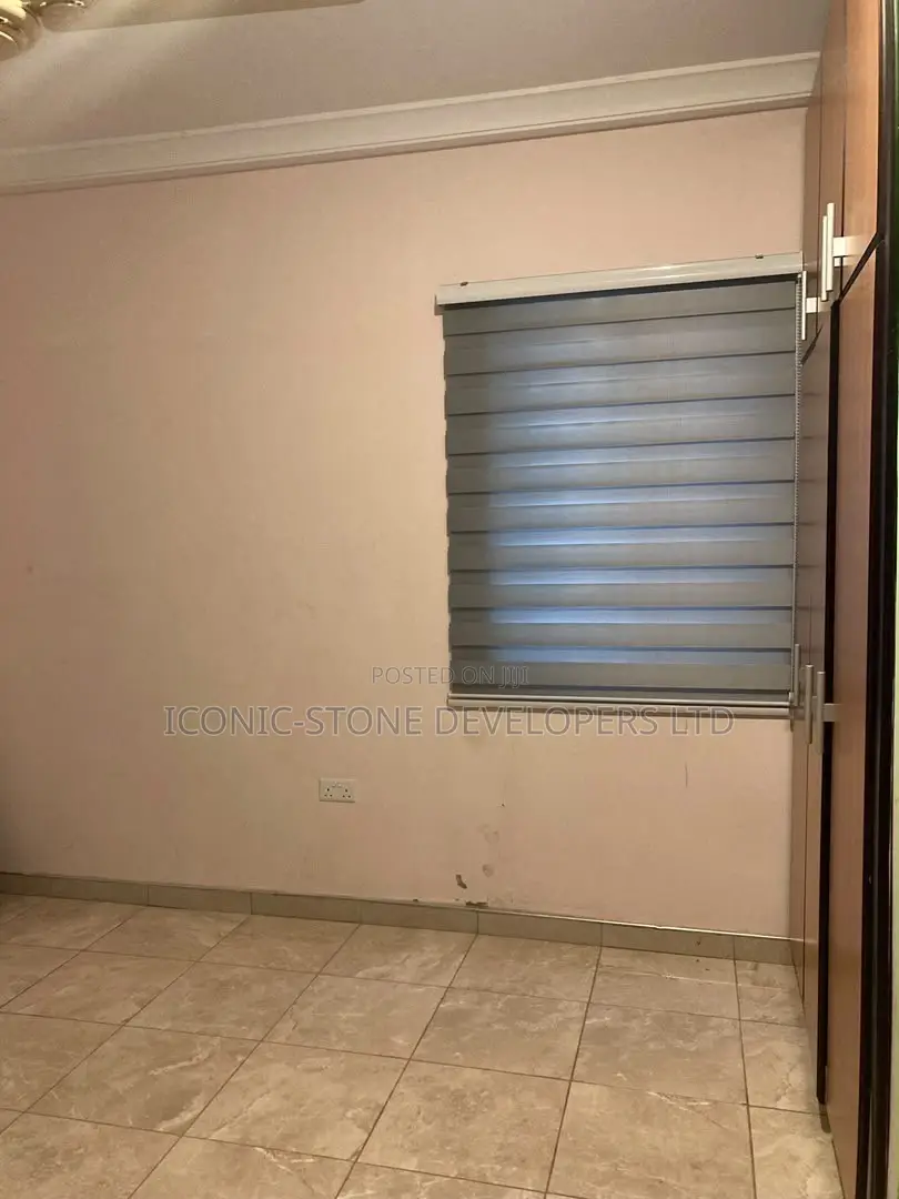 4bdrm House in Lakeside Comm 5 for rent