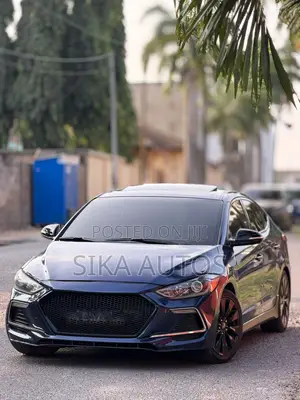Hyundai Elantra Sport Sedan FWD (1.6L 4cyl 6M) 2017 Blue