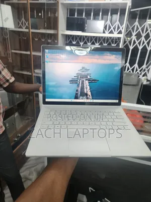 Laptop Microsoft Surface Book 3 32GB Intel Core i7 SSD 512GB