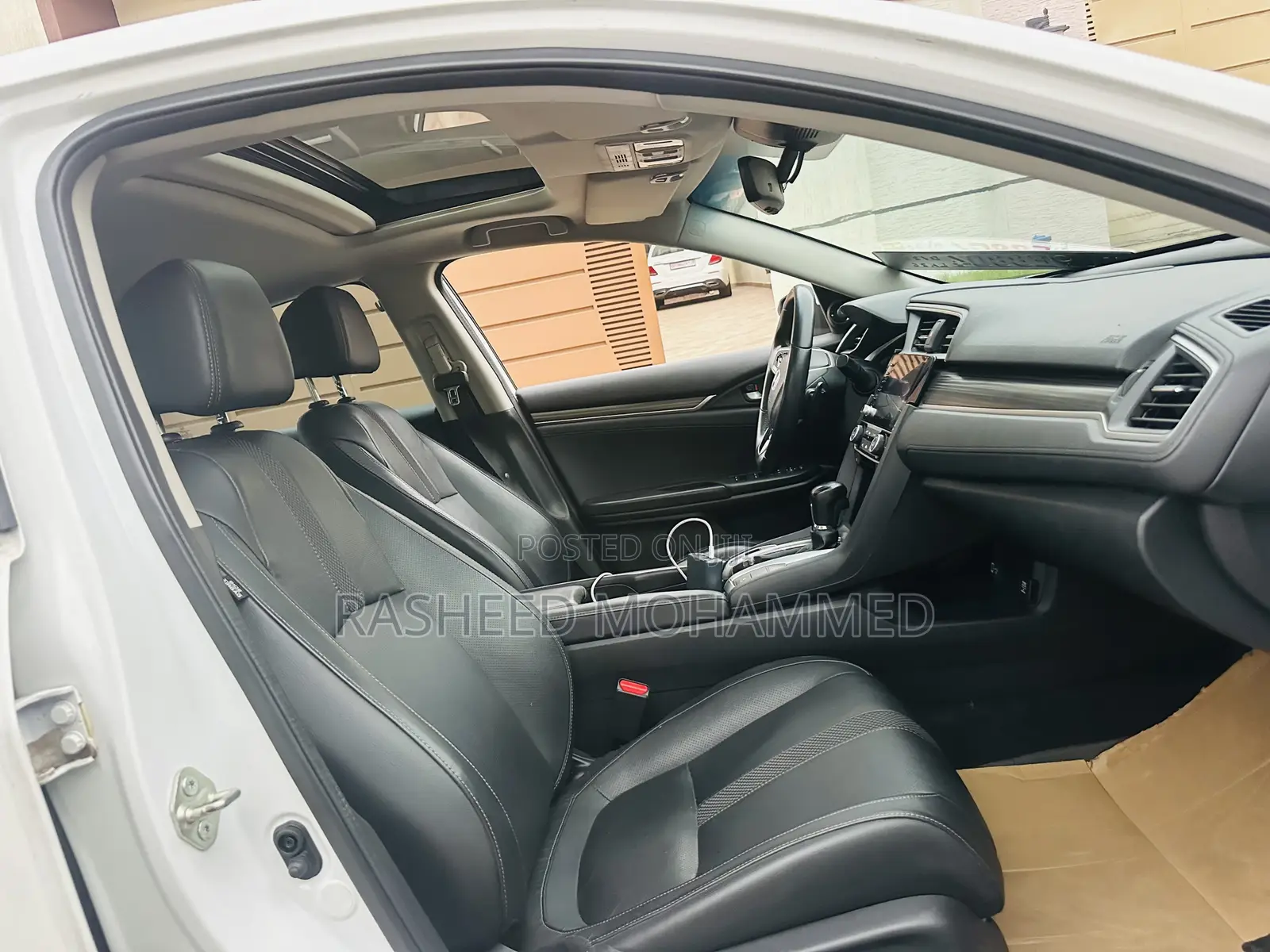 Honda Civic Touring Sedan 2020 White