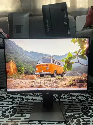 Dell Edgeless 24 Inch Monitor