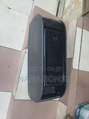 Toyota Voxy Inside Console Box USB Port Storage