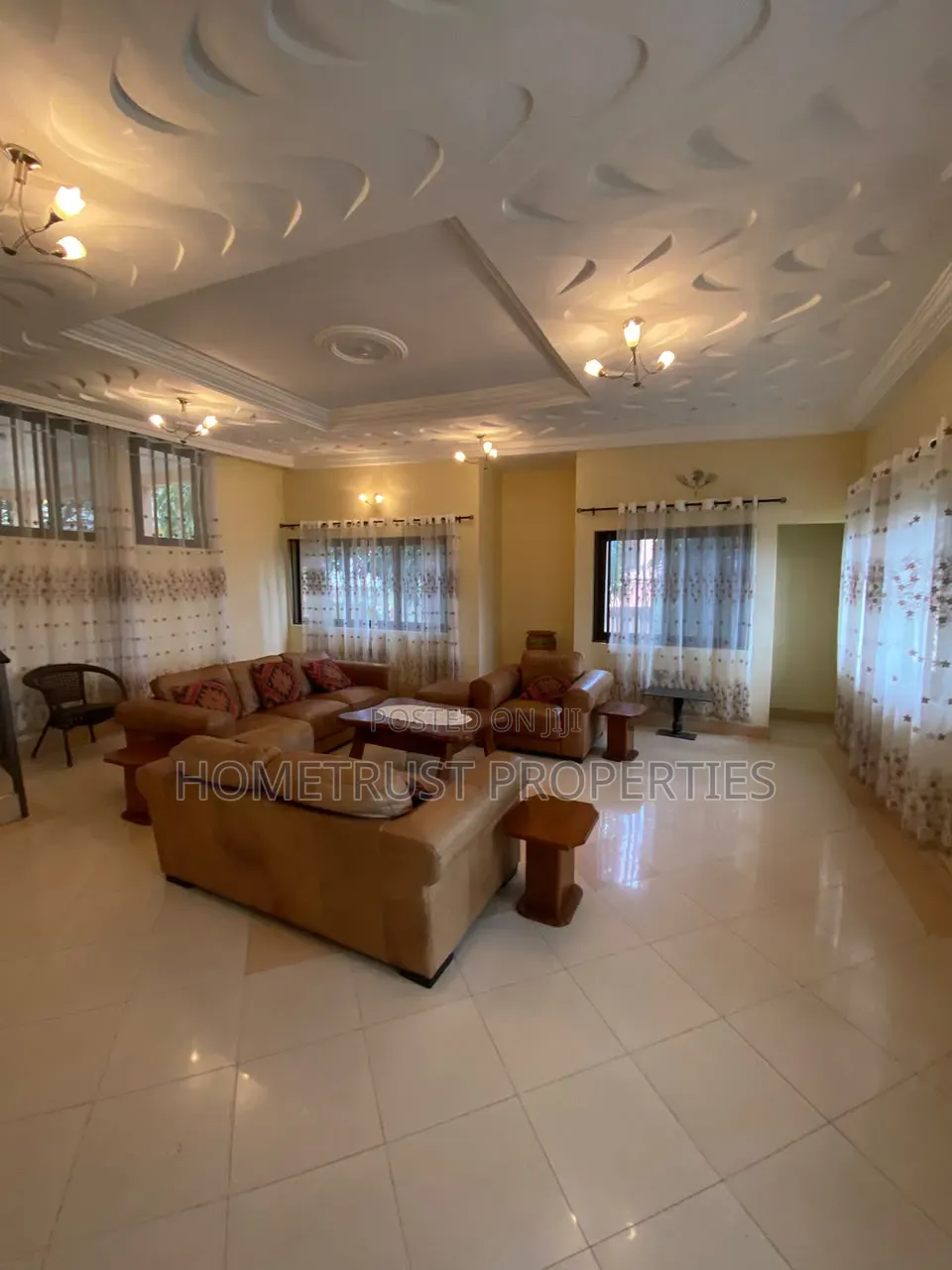 Furnished 4bdrm Duplex in Maccharty Hills for rent