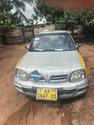 Nissan March 2002 Silver