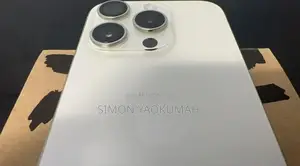 Apple iPhone 15 128 GB White