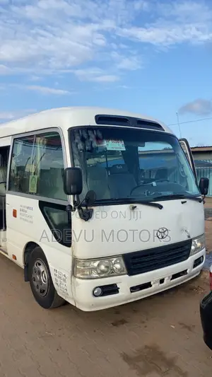Toyota Coaster 2013 White