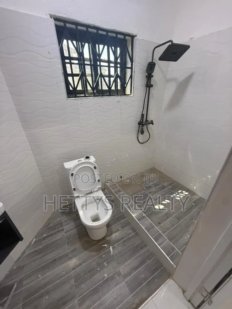 2bdrm House in Baah Yard for sale