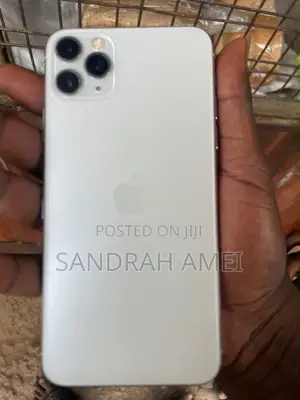 Apple iPhone 11 Pro Max 64 GB White