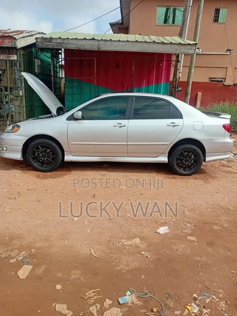 Toyota Corolla S Special Edition 4dr Sedan (1.8L 4cyl 4A) 2013 Silver