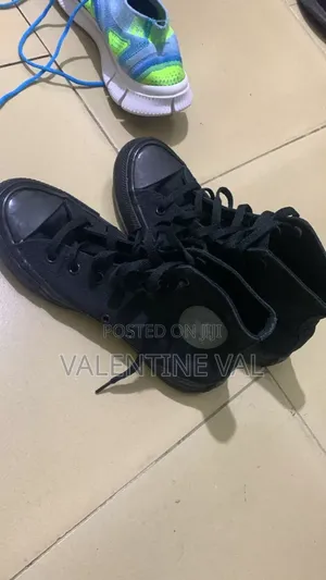 All Stars Converse Size 37 for Your School Kids Unisex