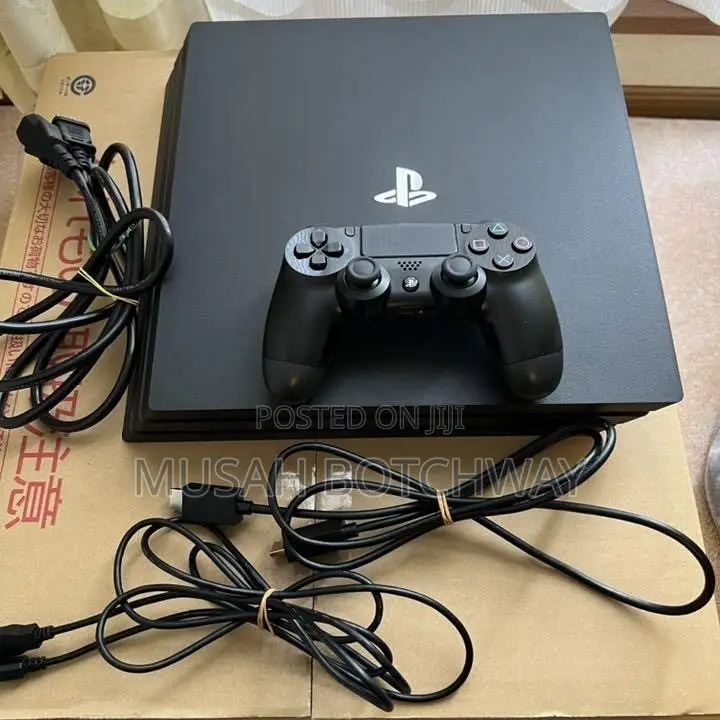 Sony PS4 Slim 1TB – Very Neat + 1 Controller