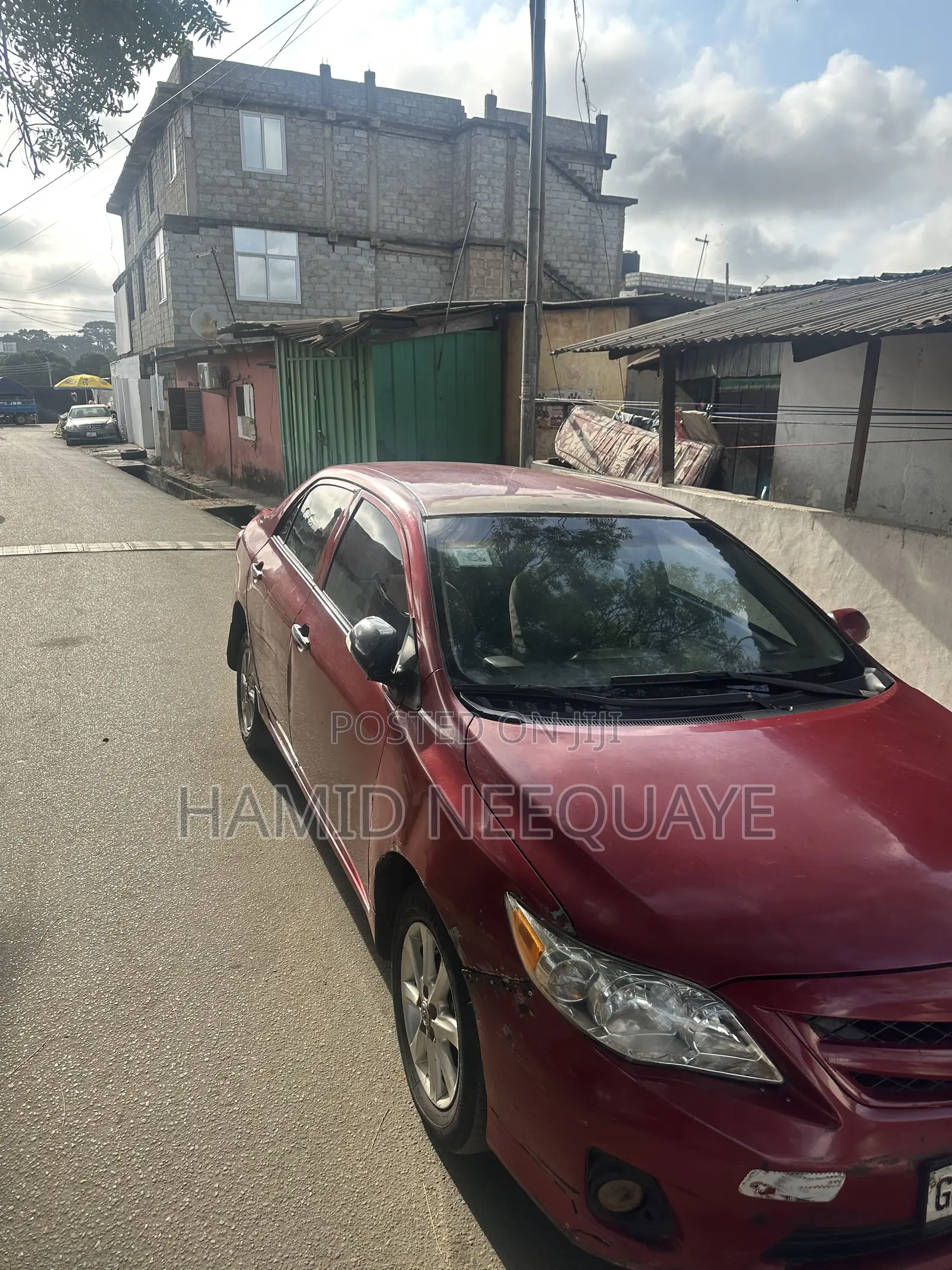 Toyota Corolla Base 4dr Sedan (1.8L 4cyl 5M) 2011 Red