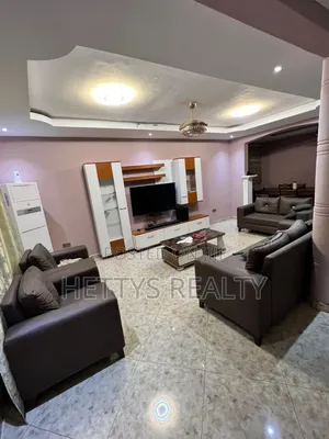 5bdrm House in Olebu for sale