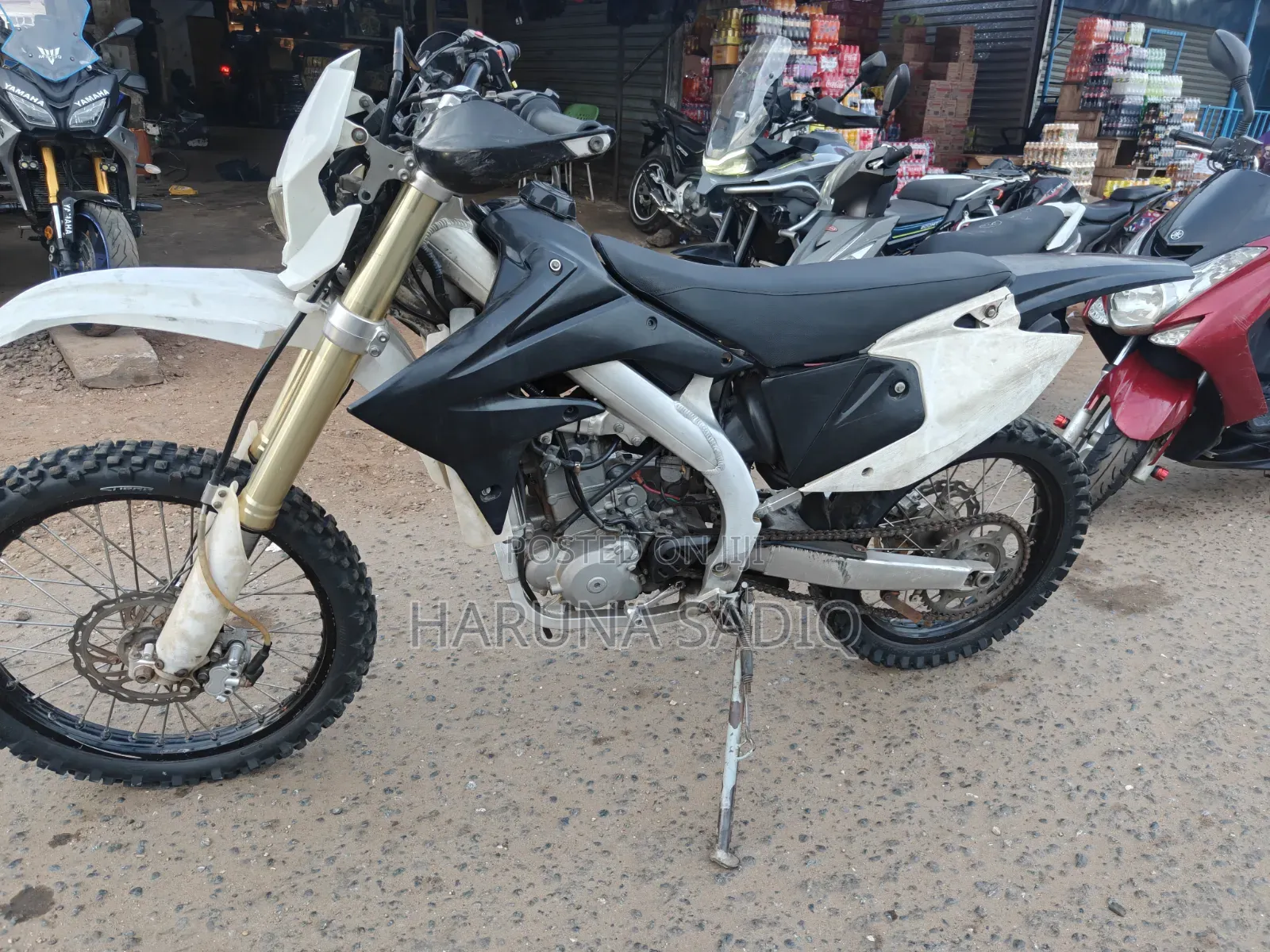 Kawasaki EX250 2019 White