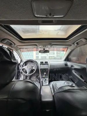Toyota Corolla 2010 Black
