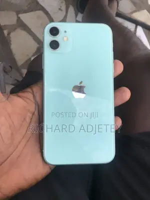 Apple iPhone 11 64 GB Green