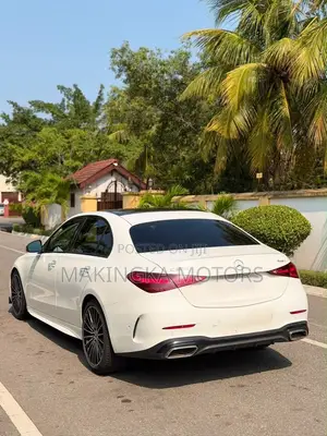 Mercedes-Benz C300 2023 White