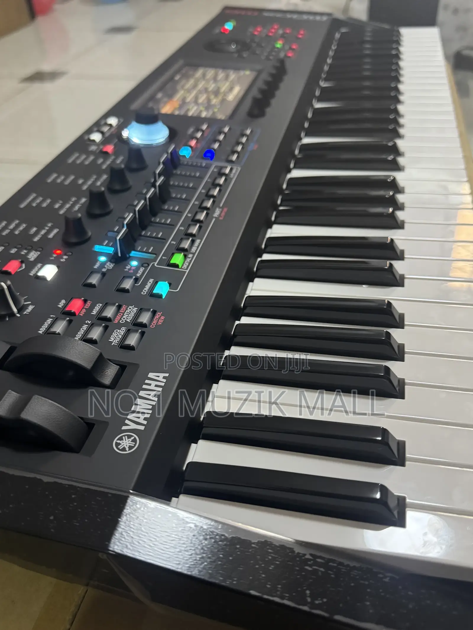 Yamaha Modx M6