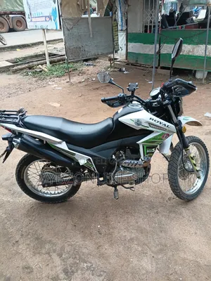 Royal Motorcycle 2025 Green