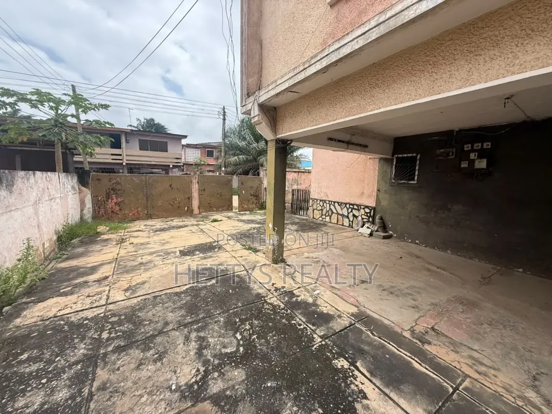 4bdrm House in Lartebiokorshie for sale