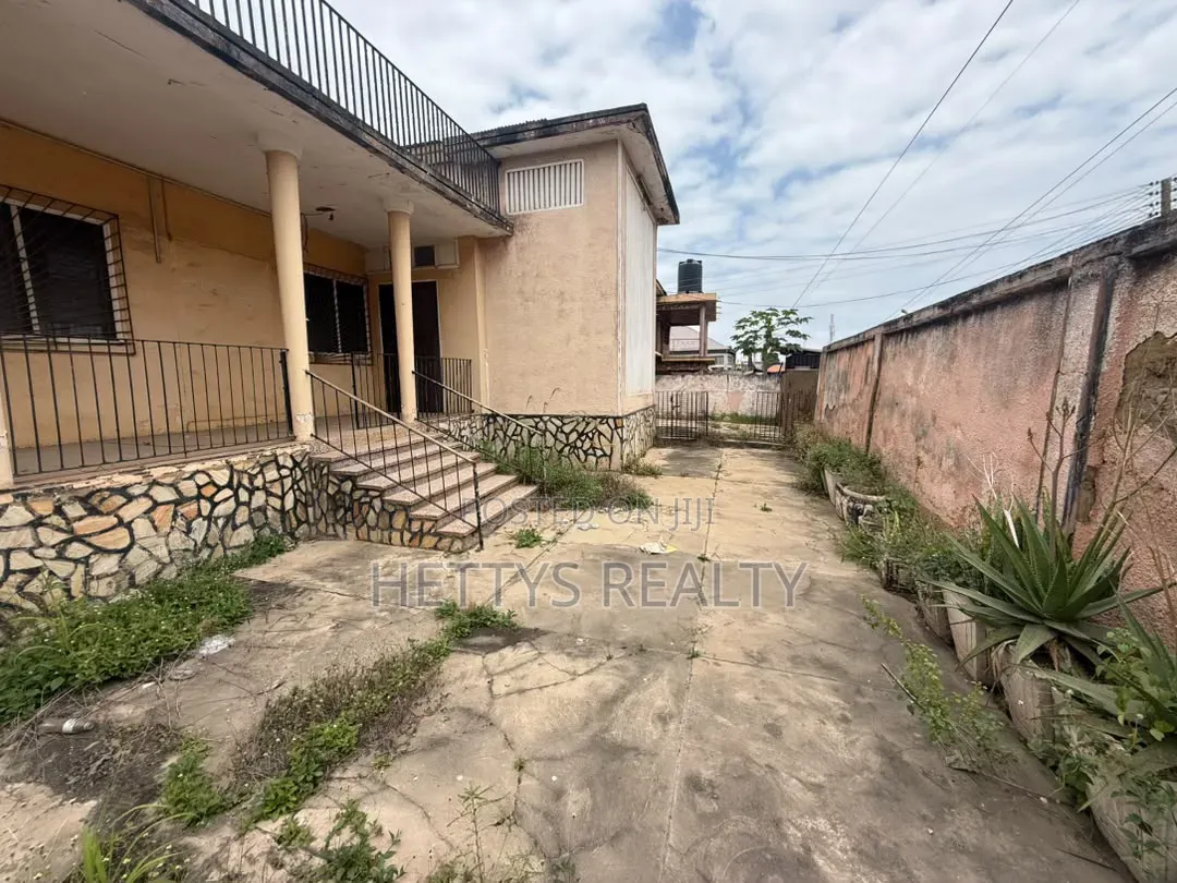 4bdrm House in Lartebiokorshie for sale