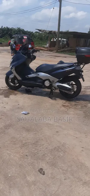 Yamaha 2022 Gray