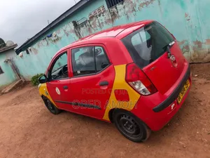 Hyundai I10 1.1 2010 Red