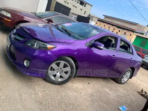 Toyota Corolla 2013 Blue