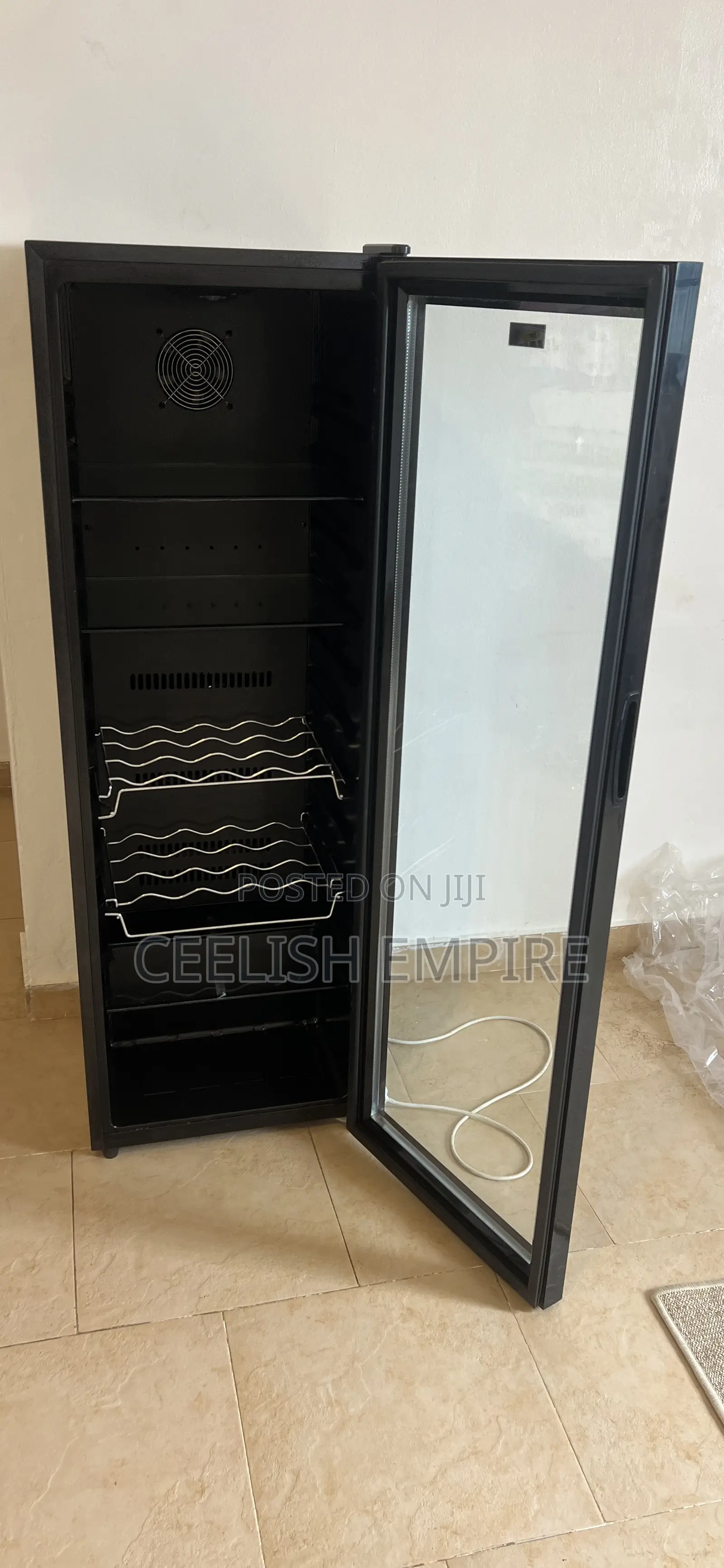 Nasco Display Fridge 200L