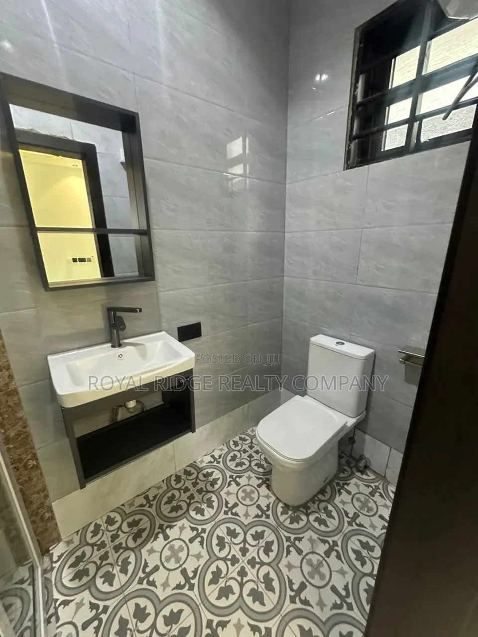 2bdrm House in East Legon Hills, Accra Metropolitan for sale