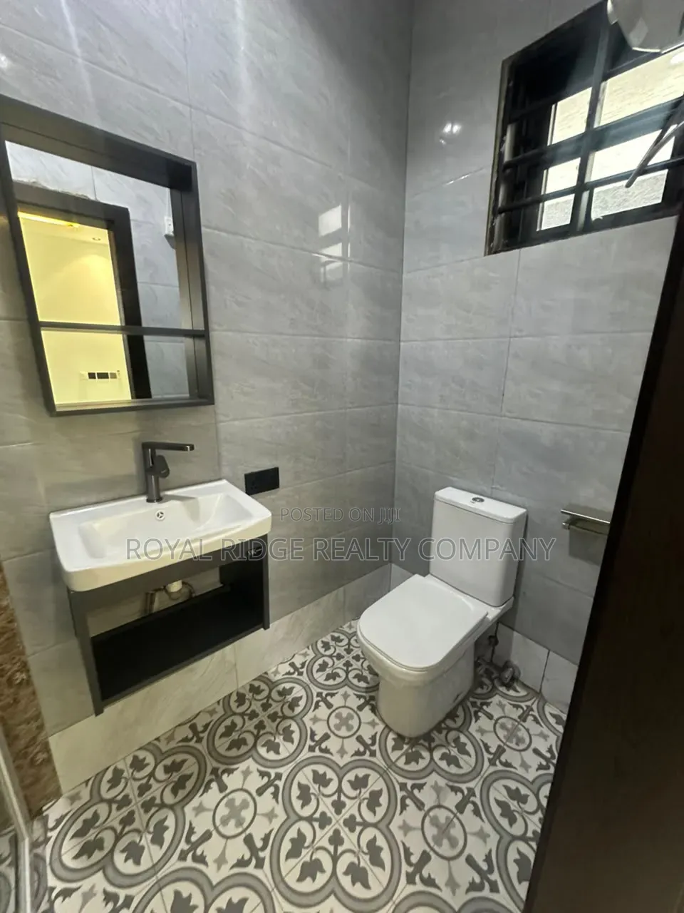 2bdrm House in East Legon Hills, Accra Metropolitan for sale