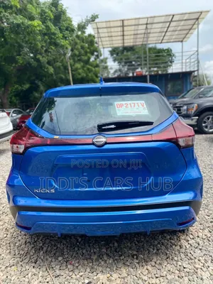 Nissan Kicks 2022 Blue