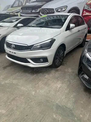 Toyota Belta 2023 White