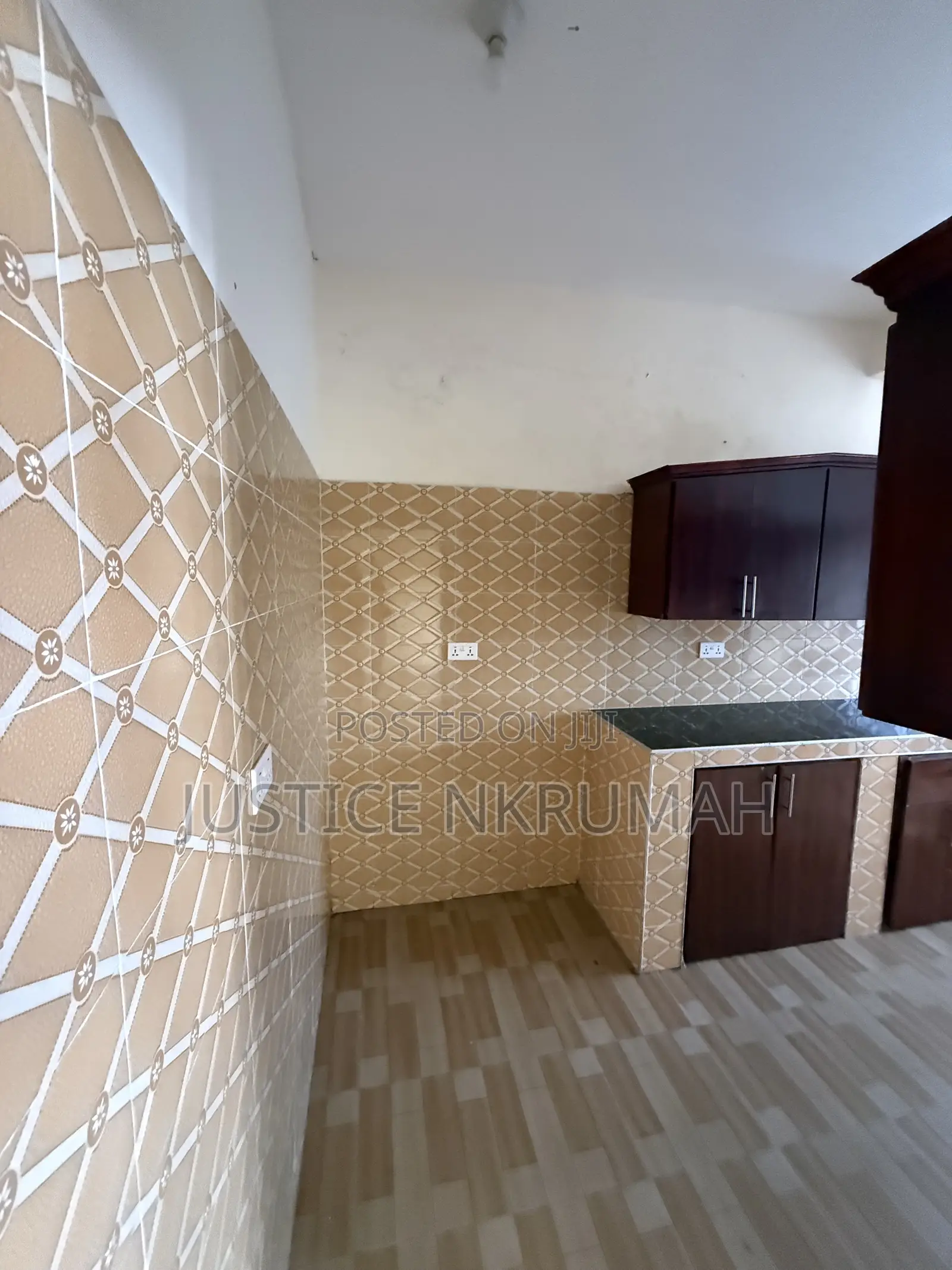 2bdrm Apartment in Mr Justice Estate, Old Barrier for rent