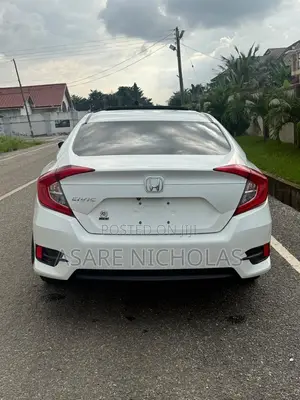 Honda Civic 2017 White