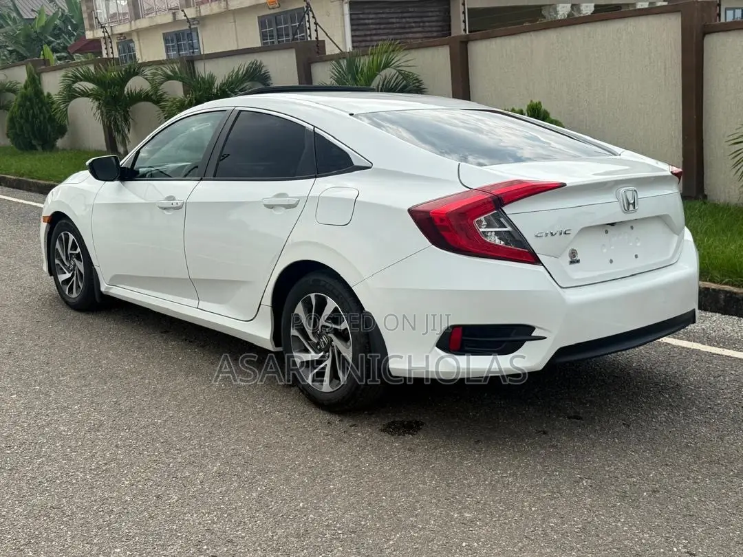 Honda Civic 2017 White