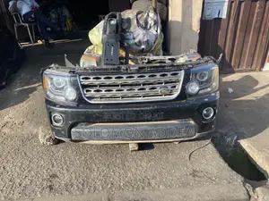Land Rover Range Rover Discovery 4 Complete Front / Nose Cut Lr4