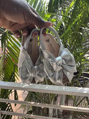 Sandals for Everyday Outing