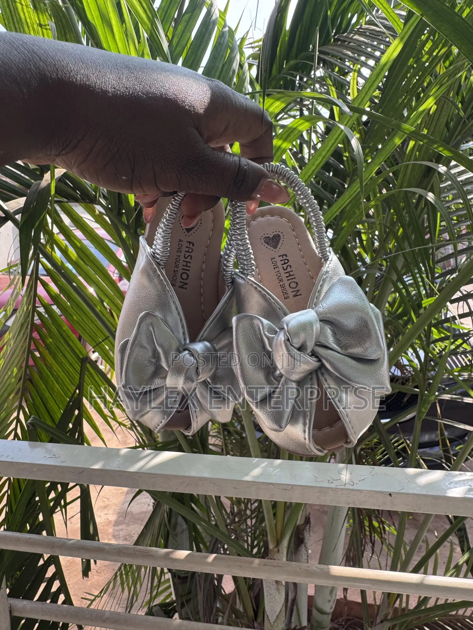 Sandals for Everyday Outing