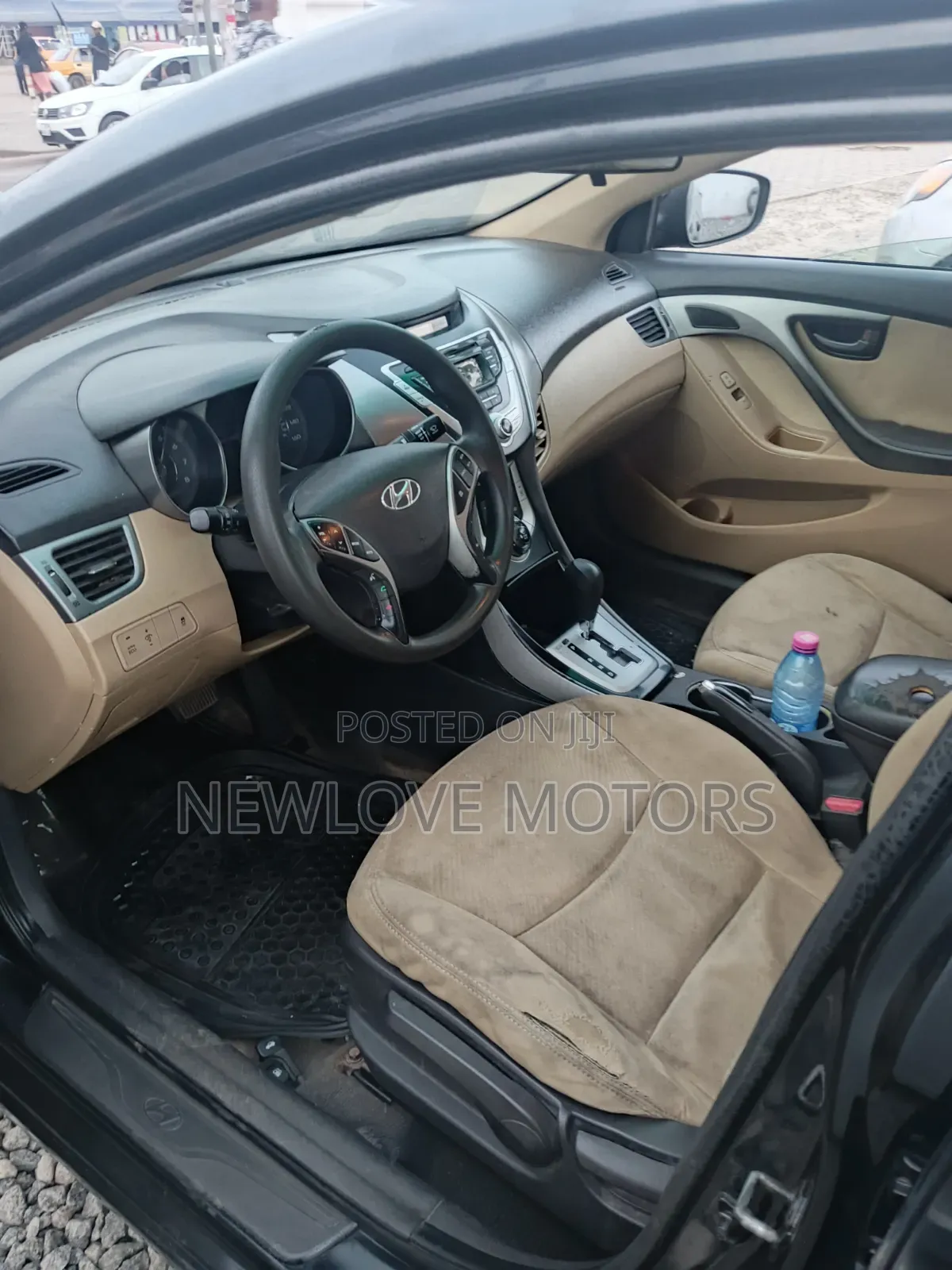 Hyundai Elantra Limited Sedan FWD (1.8L 4cyl 6A) 2013 Black